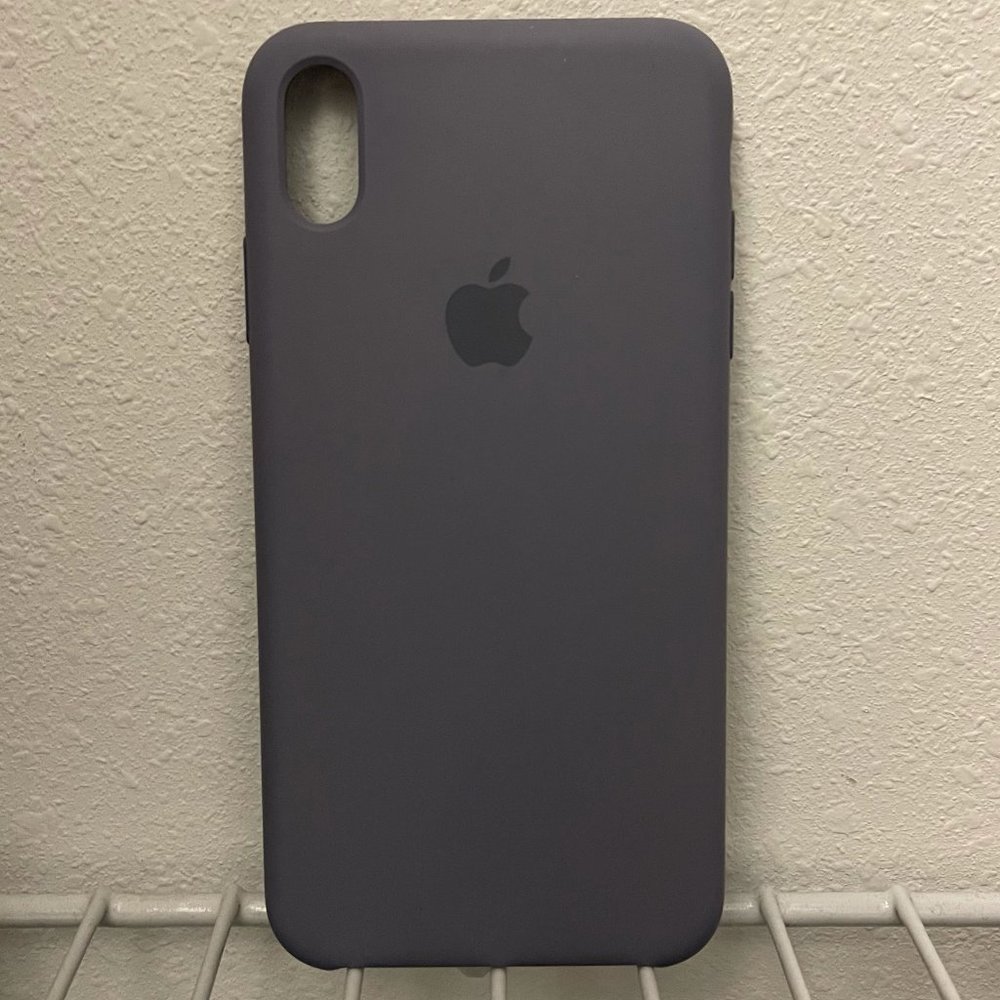 Apple iPhone XS Max Silicone Case (Lilac)